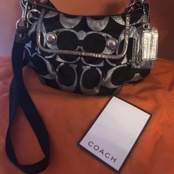 COACH BLACK AND SILVER - Picture 2 of 3